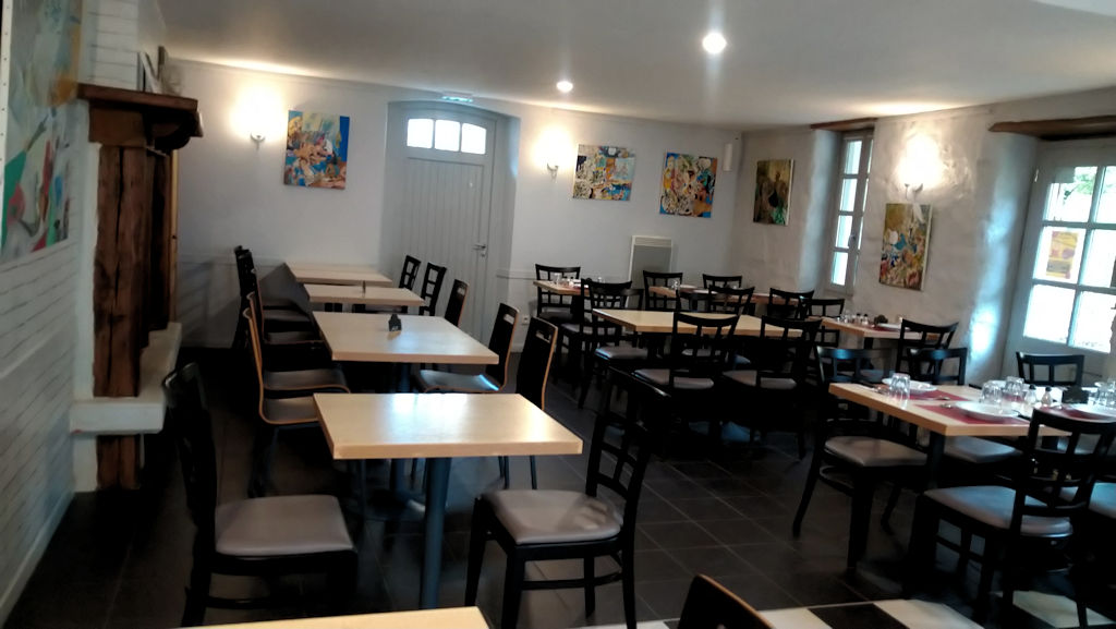 Le Bistro
