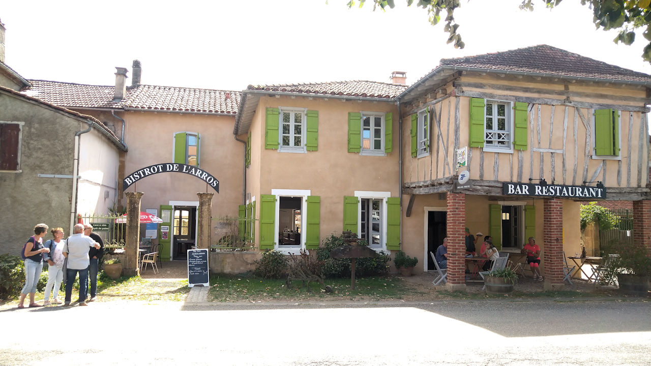 Le Bistro